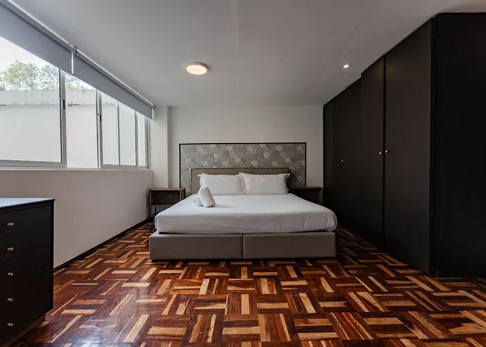 Parques Condesa By Vh *